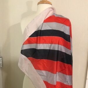 Wagon hand made 100%Silk scarf black red gray gray 33x33